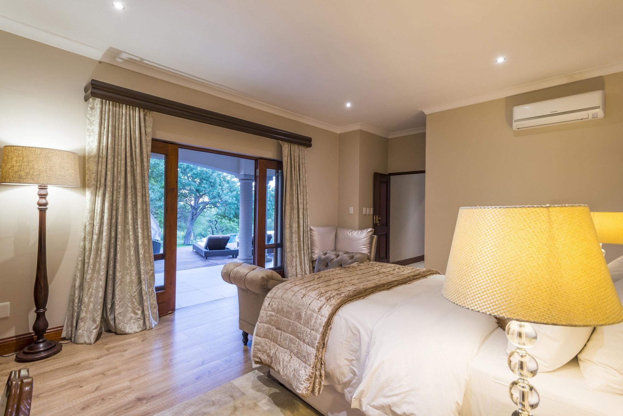 Am Lodge - Hoedspruit Buitenkant foto