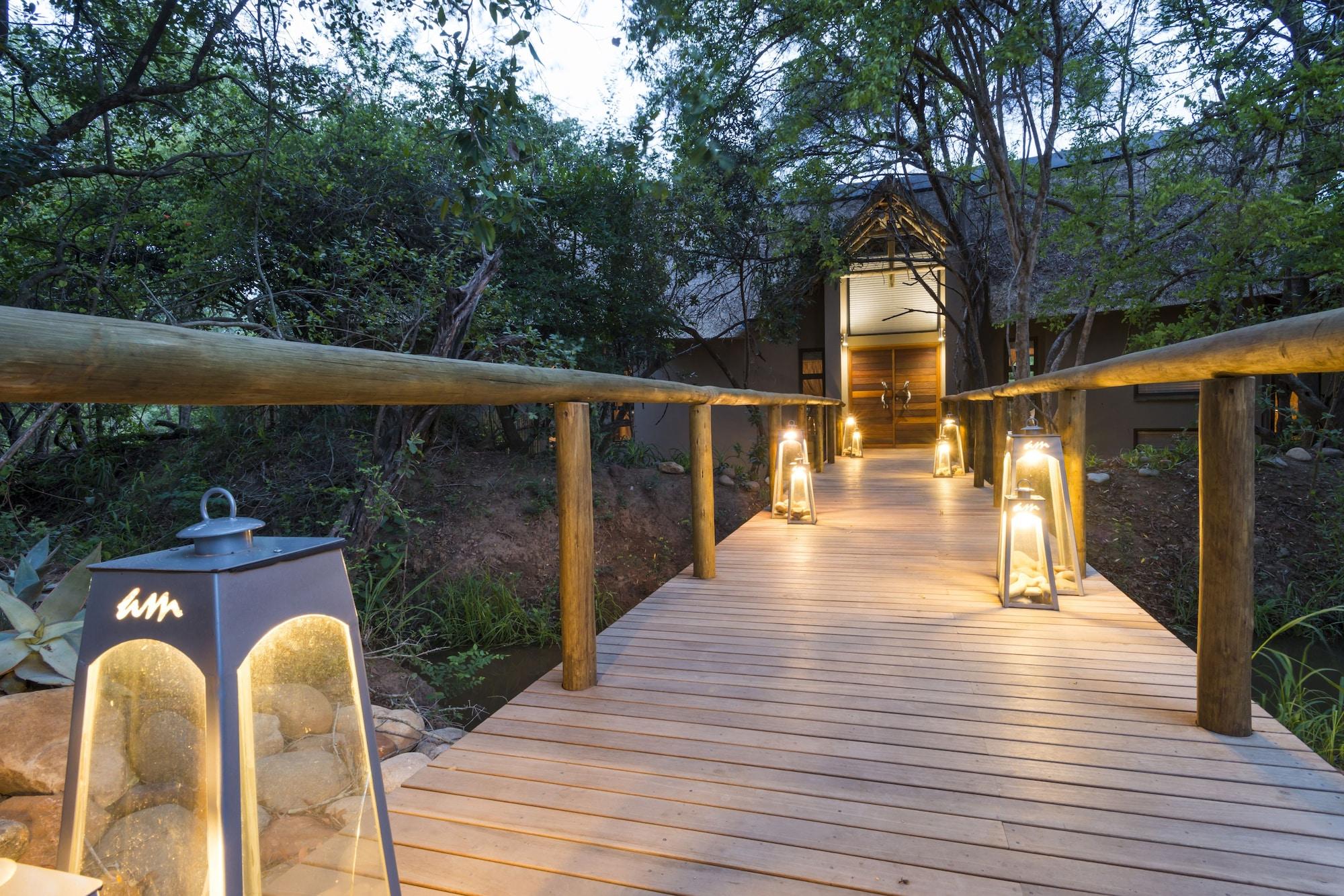 Am Lodge - Hoedspruit Buitenkant foto