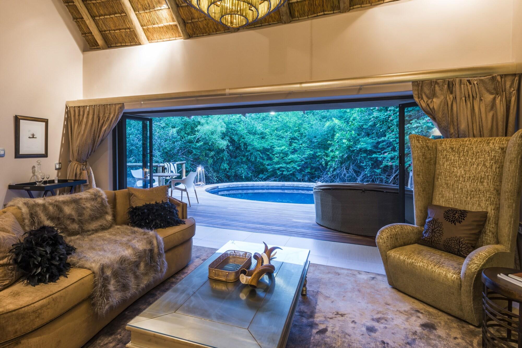 Am Lodge - Hoedspruit Buitenkant foto
