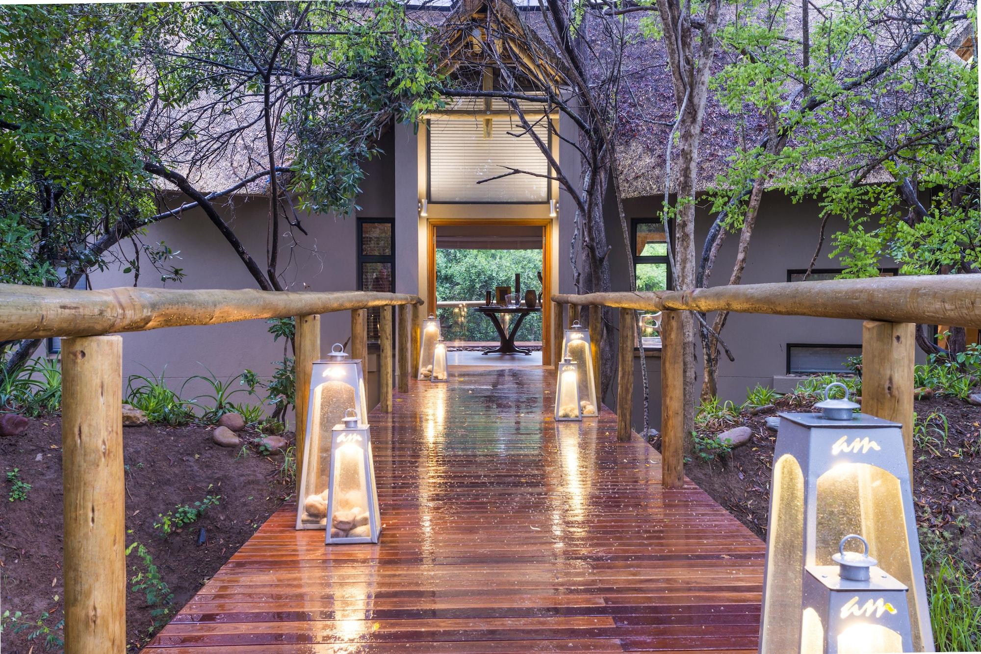 Am Lodge - Hoedspruit Buitenkant foto