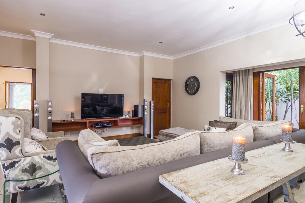 Am Lodge - Hoedspruit Buitenkant foto
