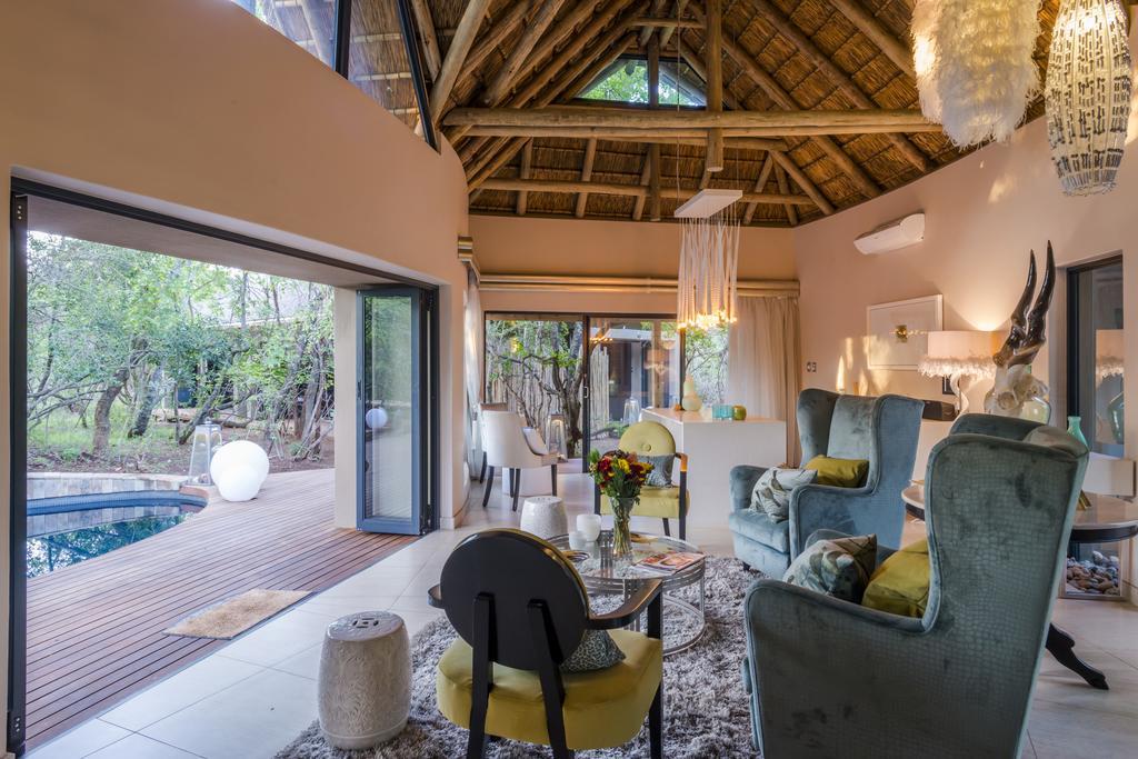 Am Lodge - Hoedspruit Buitenkant foto