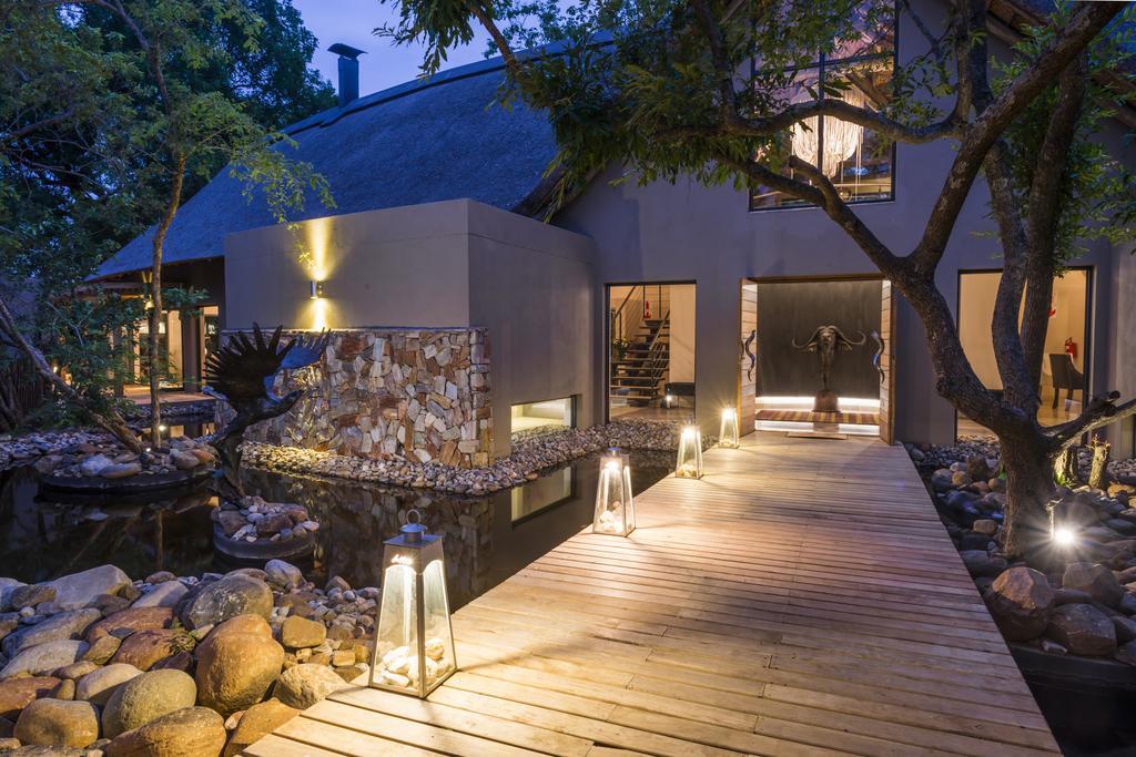 Am Lodge - Hoedspruit Buitenkant foto